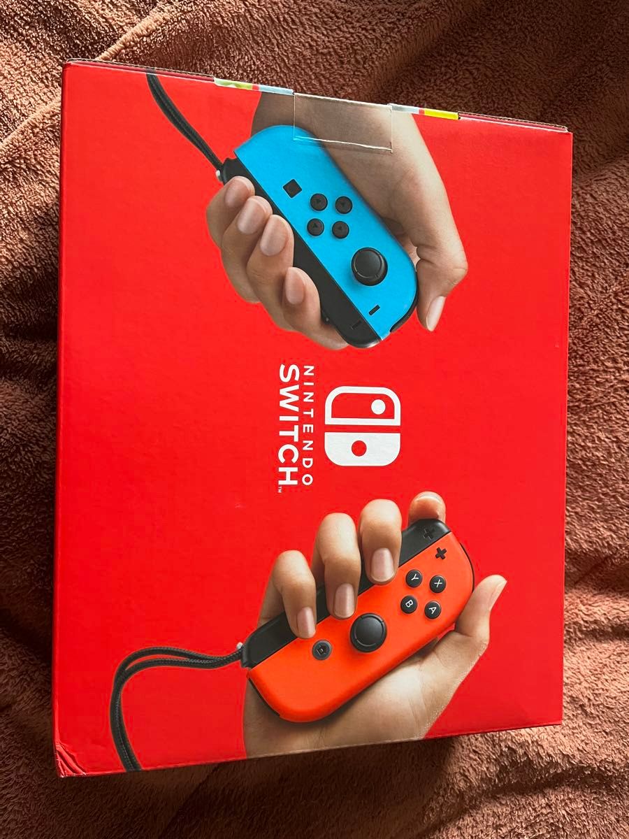 新品　 Nintendo Switch  ネオンブルー ネオンレッド