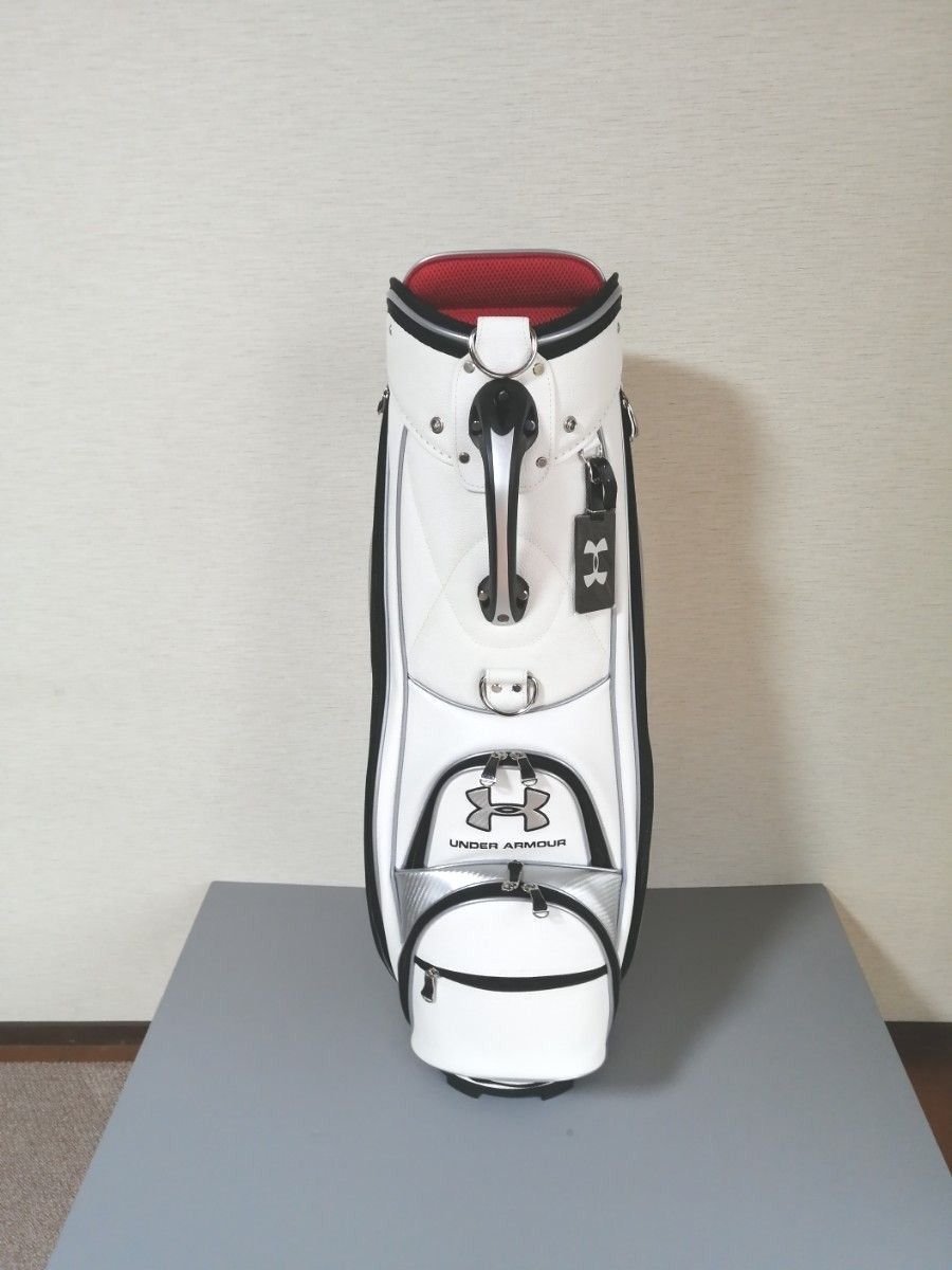 アンダーアーマー キャディバッグ ホワイト 【定価54000円 アンダーアーマー キャディバッグ ホワイト 【定価54000円