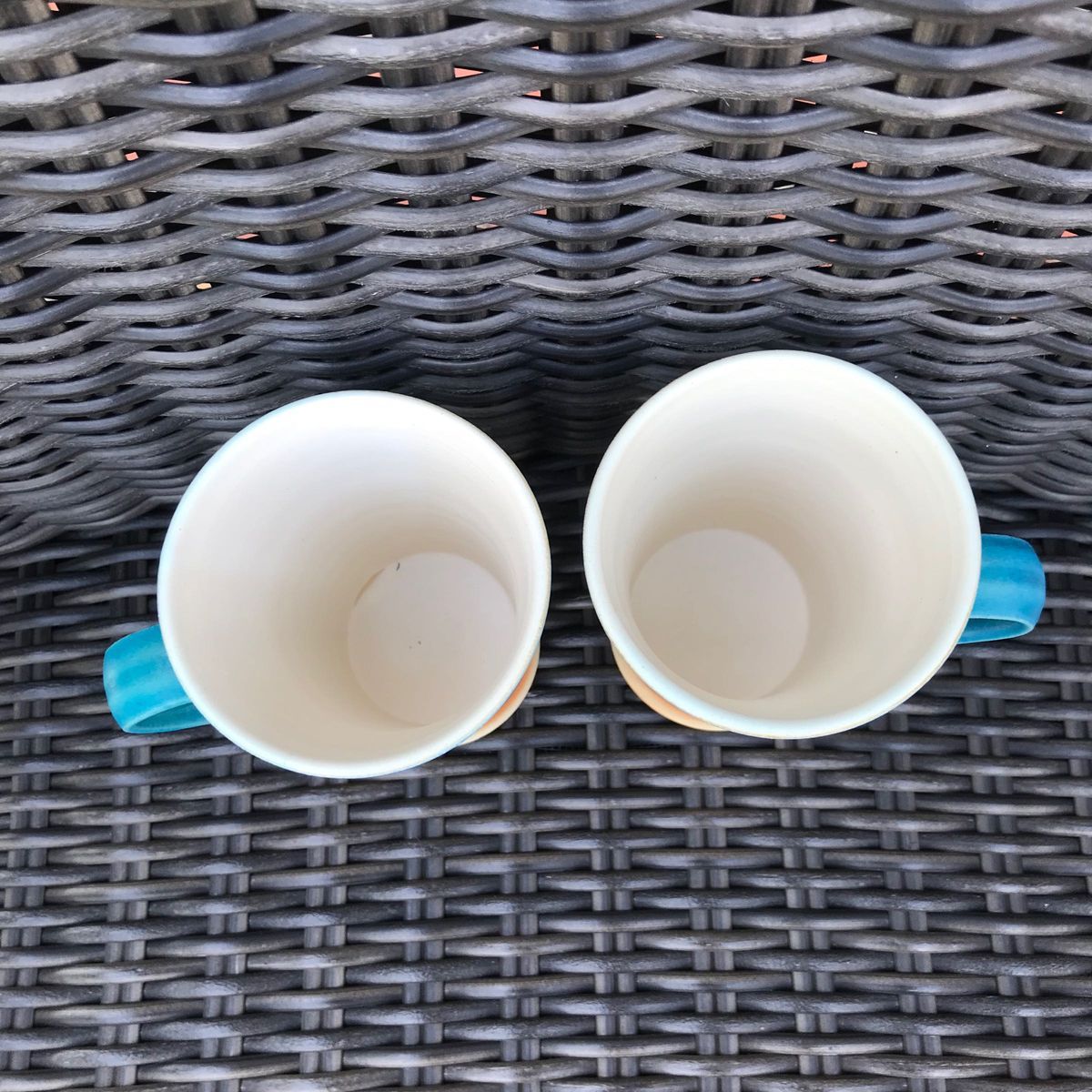 沖縄陶器　珊瑚ブルーペアマグカップ