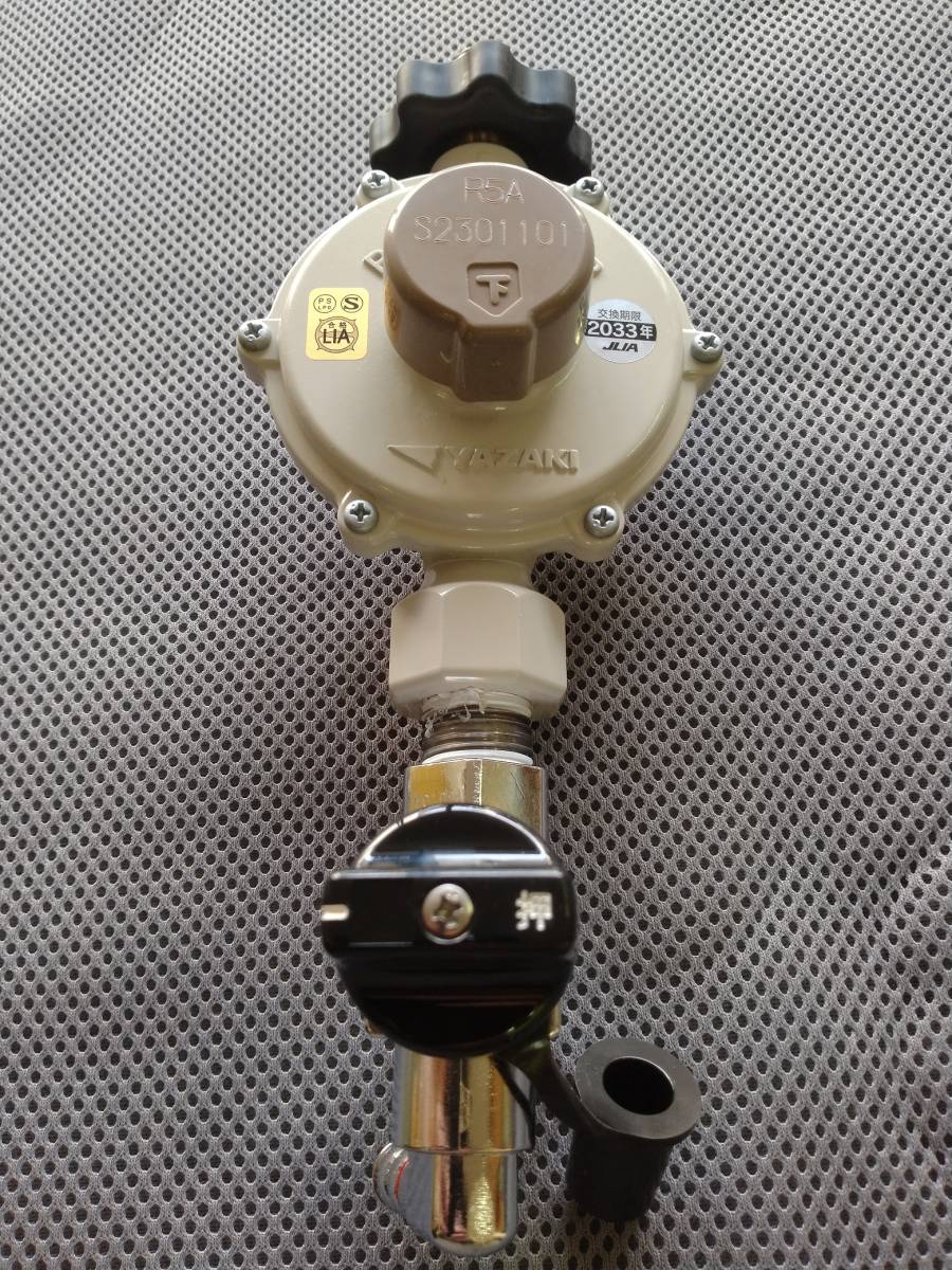 新品 未使用 8k容器 ボンベ 元栓付き LPガス 調整器 LPG 新品 未使用 8k容器 ボンベ 元栓付き LPガス 調整器 LPG