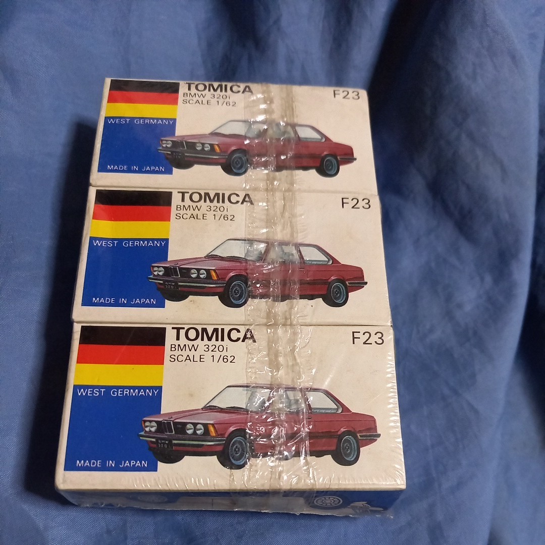 トミカ BMW 320i F23 日本製 絶版 青箱 シュリンク付き 未開封 トミカ BMW 320i F23 日本製 絶版 青箱 シュリンク付き 未開封