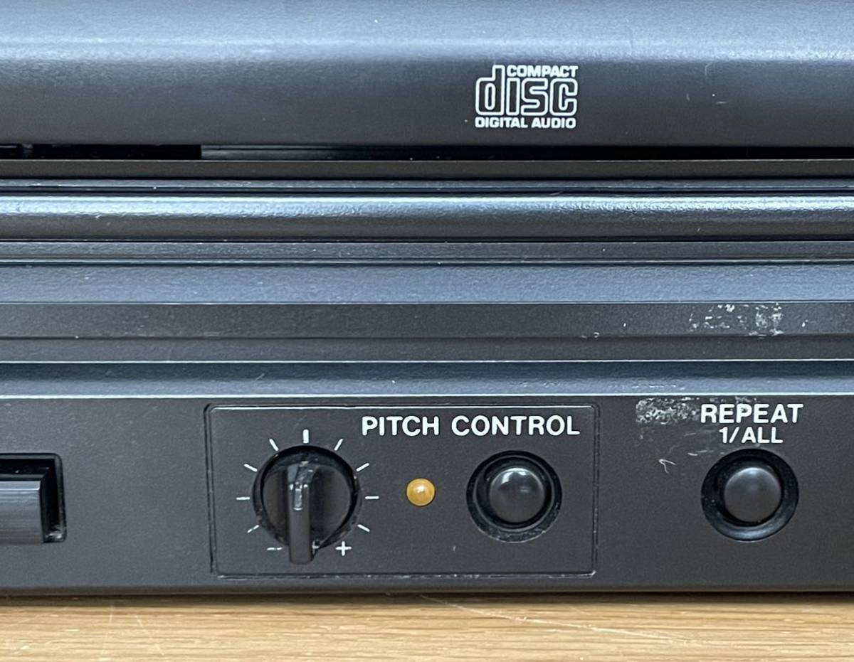 TASCAM 　業務用CDカセットレコーダー 　　CD-A700 　　現状品　　タスカム　_ピッチコントロールを確認しました。