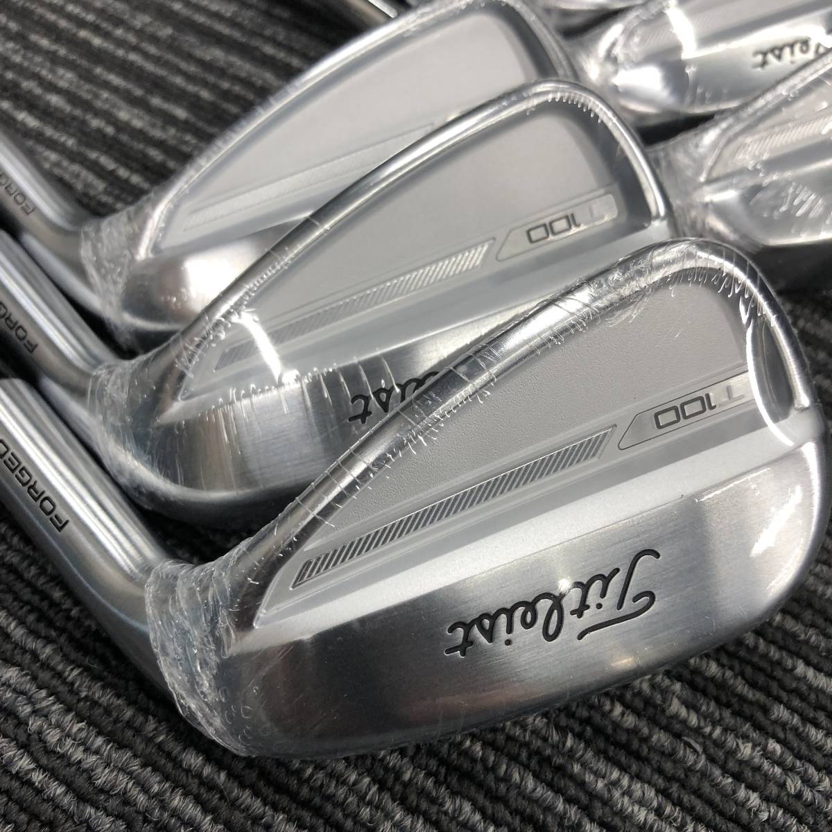 希少カスタム☆タイトリスト Titleist☆T100 2023モデル☆DG TOUR ISSUE EX X100(JP)装着☆#5-PW 6本セット☆日本正規品☆新品未使用☆_画像2