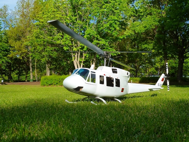BELL 212 TWIN JET スケールボディ ベル系ヘリ人気No.1 ビッグ BELL 212 TWIN JET スケールボディ ベル系ヘリ人気No.1 ビッグ