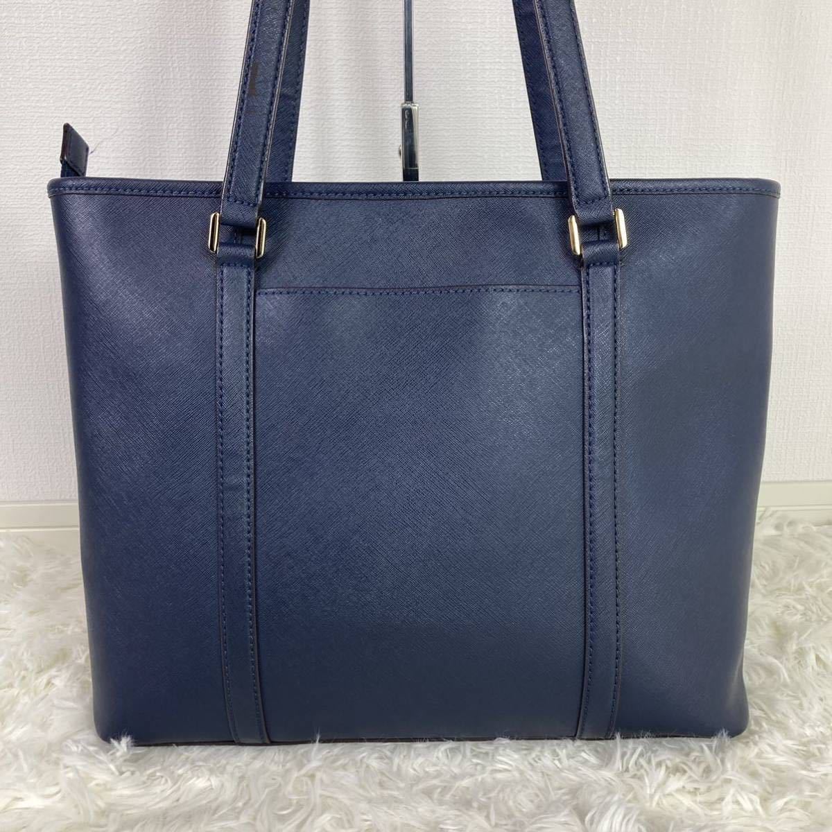 1円【美品】マイケルコース MICHAEL KORS サフィアーノ トートバッグ ビジネスバッグ メンズ A4◎ 肩掛け◎ レザー ロゴ金具 通勤 通学_画像3