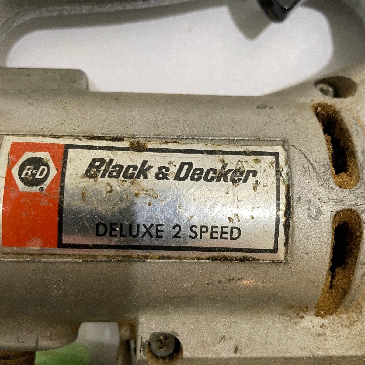 たった100円！ 動作品 BLACK ＆ Decker ブラックアンドデッカー ジグソー DELUXE 2 未使用刃付き_画像2