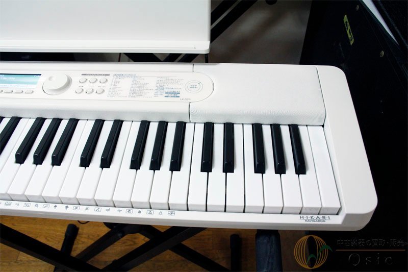 [美品] CASIO LK-520● 光る鍵盤で楽しくピアノ練習！初めての方にもおすすめの電子キーボード！ [XJ251]_画像4