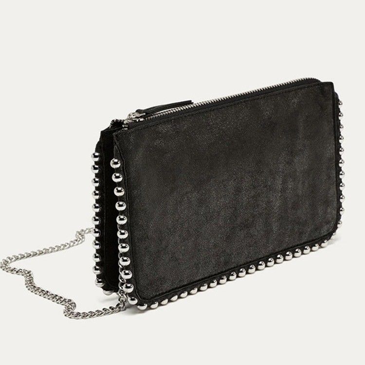 新品 ザラ ZARA チェーン ショルダーバッグ 黒 チェーンバッグ 新品 ザラ ZARA チェーン ショルダーバッグ 黒 チェーンバッグ