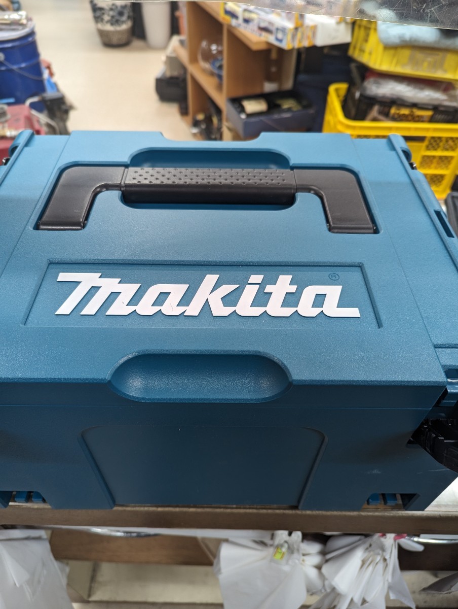 未使用品 Makita マキタ ２口急速充電器 40Vmax充電器　DC40RB 40v 電動工具 充電器_画像4