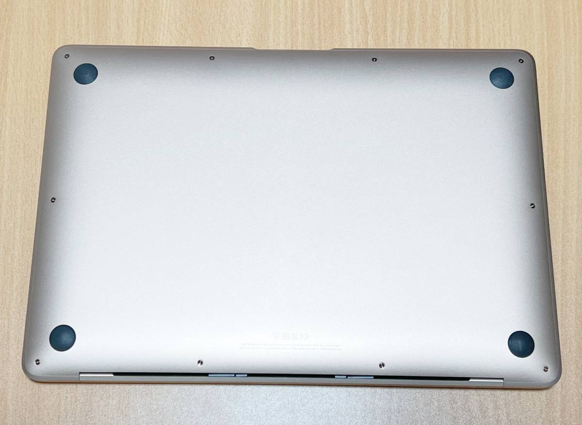 ☆送料無料 Apple MacBook Air MGND3J/A A2337 (13インチ, M1, ゴールド, 8GB, 256GB) Apple Care+ おまけ付き☆_画像5