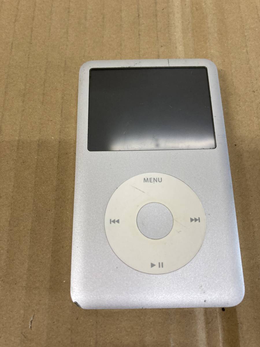 SY2034　Apple iPod A1238 本体のみ 未確認 ジャンク品_画像1