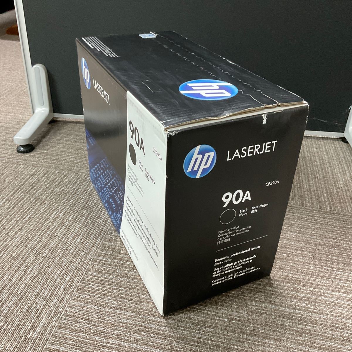 ◎【未開封品】HP 90A トナーカートリッジ 黒 CE390A 1個_画像3