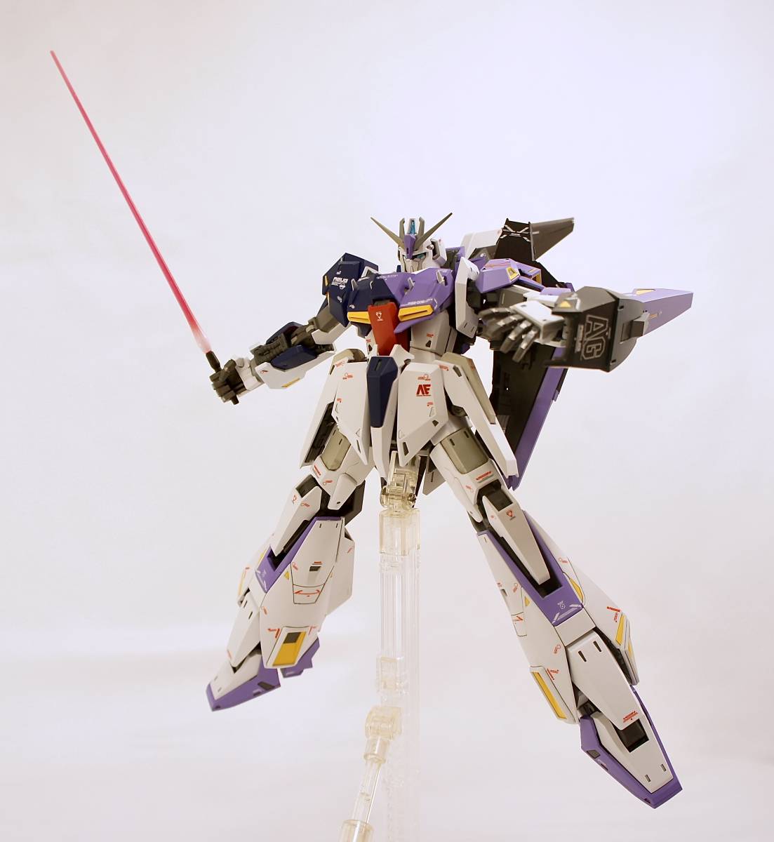 1/100MG ルー・ルカ専用ZガンダムVer.Ka改修塗装済完成品 ゼータ ダブルゼータの画像8