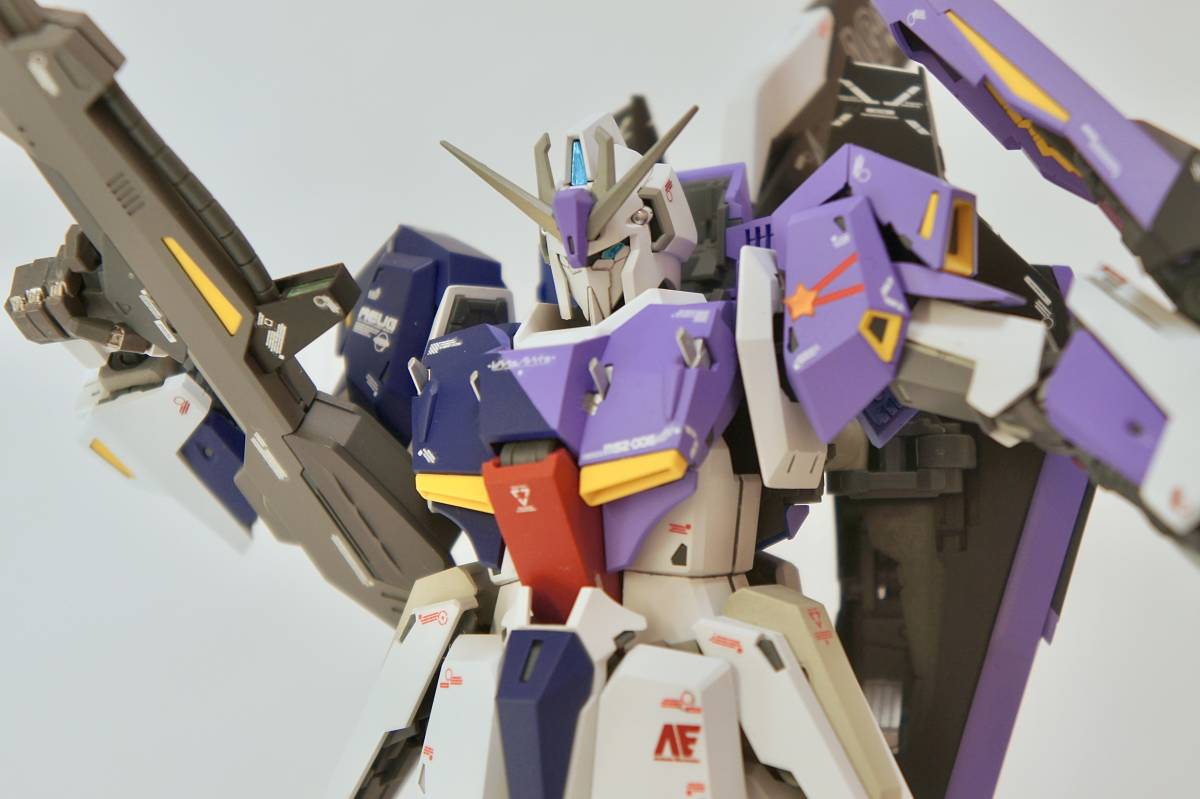 1/100MG ルー・ルカ専用ZガンダムVer.Ka改修塗装済完成品 ゼータ ダブルゼータの画像6