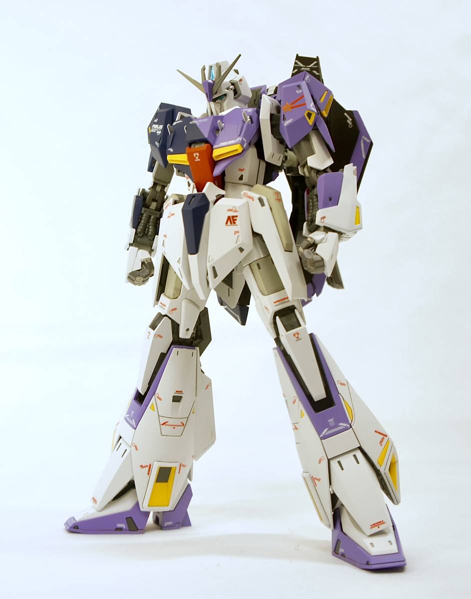 1/100MG ルー・ルカ専用ZガンダムVer.Ka改修塗装済完成品 ゼータ ダブルゼータの画像2