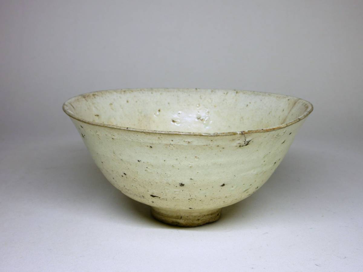 Yahoo!オークション - 宝城粉引茶碗(李朝初期) Yahoo!オークション - 宝城粉引茶碗(李朝初期)