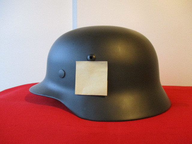 WW2　独軍　国防軍　M35鉄帽　レプリカ（中古品）_画像2