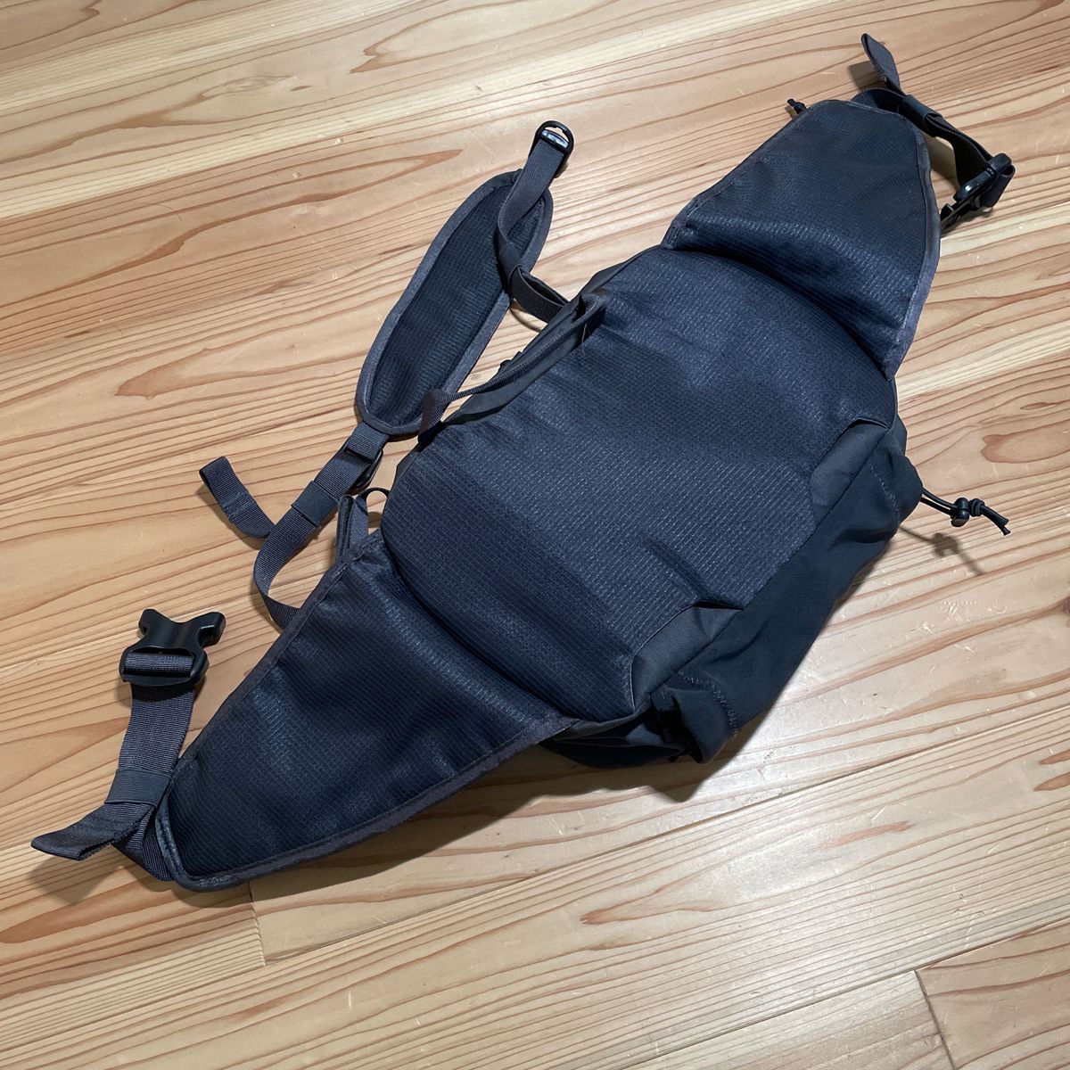 Patagonia パタゴニア ステルス・ヒップ・パック 11L ブラック Patagonia パタゴニア ステルス・ヒップ・パック 11L ブラック