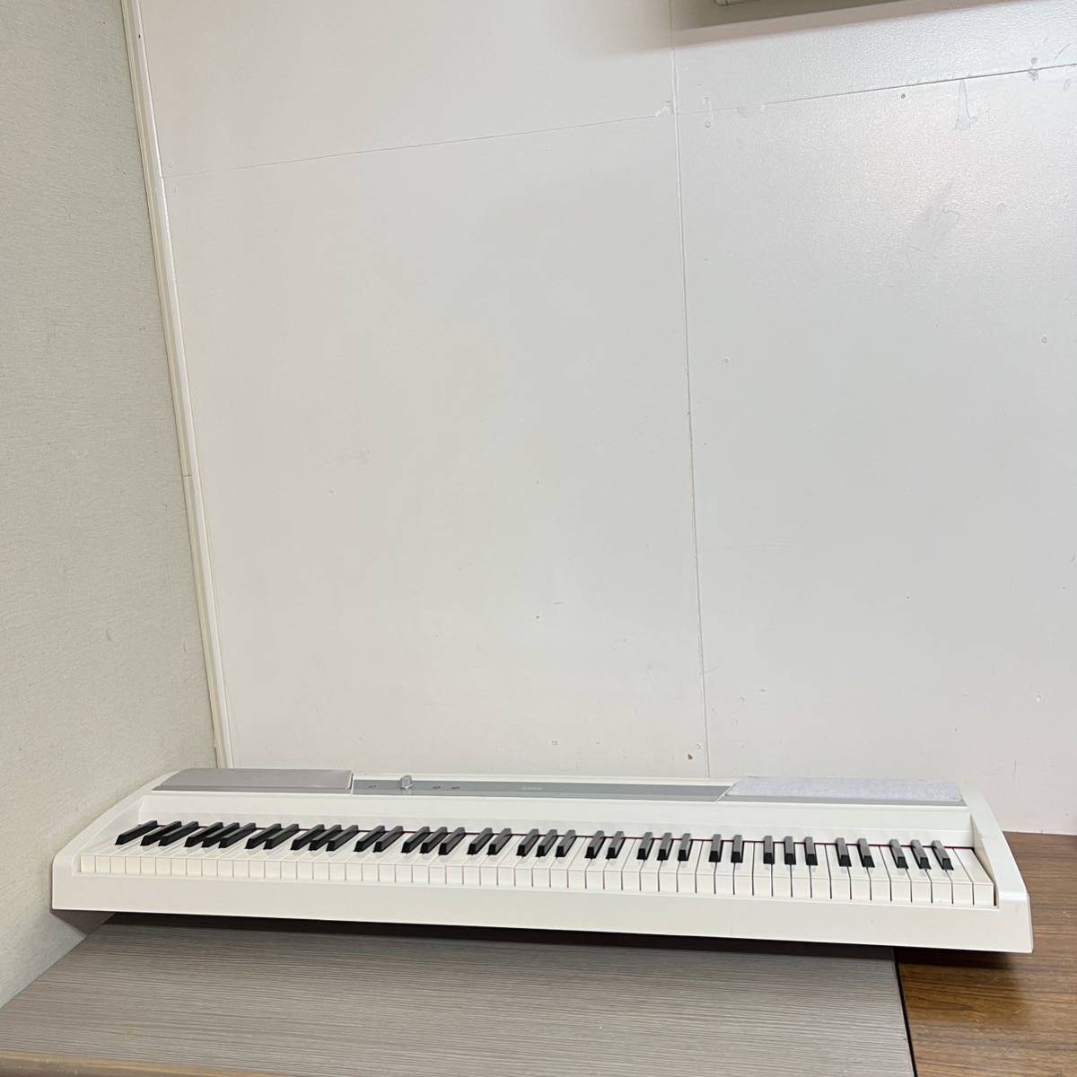 B1642 コルグKORG SP-170S 電子ピアノ 88鍵 ホワイトグレー_画像7