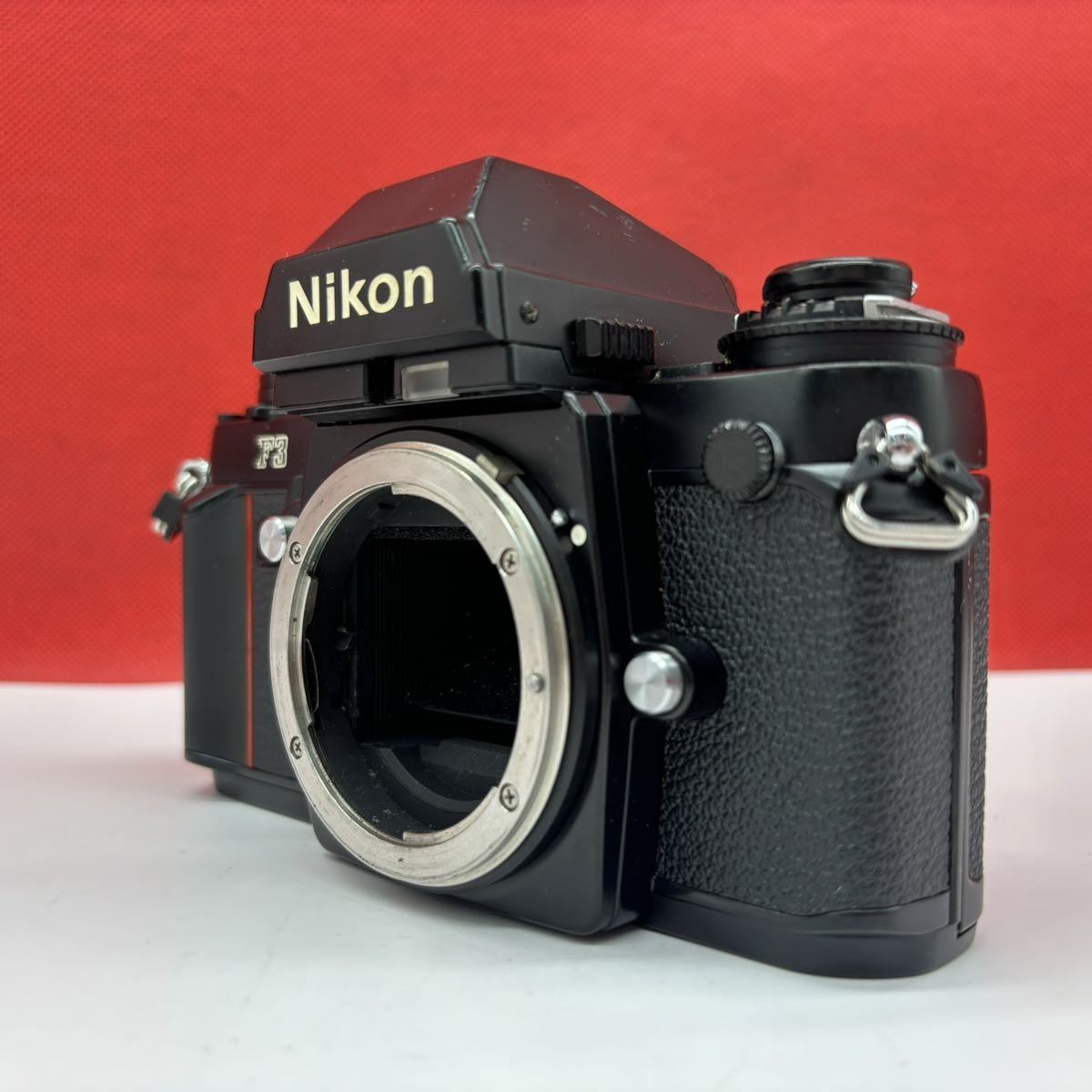 ◆ Nikon F3 赤文字D刻印 フィルムカメラ 一眼レフカメラ ボディ 動作未確認 通電確認済 ニコン_画像2