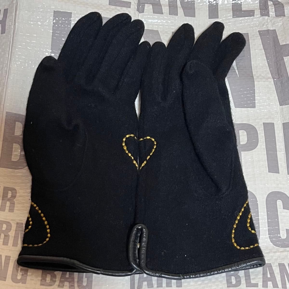Vivienne Westwood 手袋