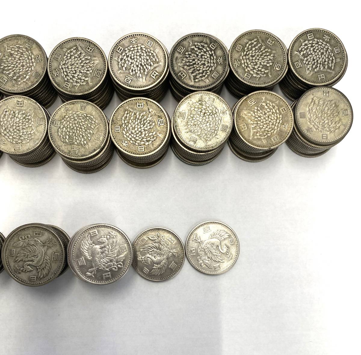 小#5987【1円スタート】100円銀貨まとめ　稲穂322枚　鳳凰102枚　オリンピック32枚　額面合計45,600円　総重量2180.98g　現状品_画像4