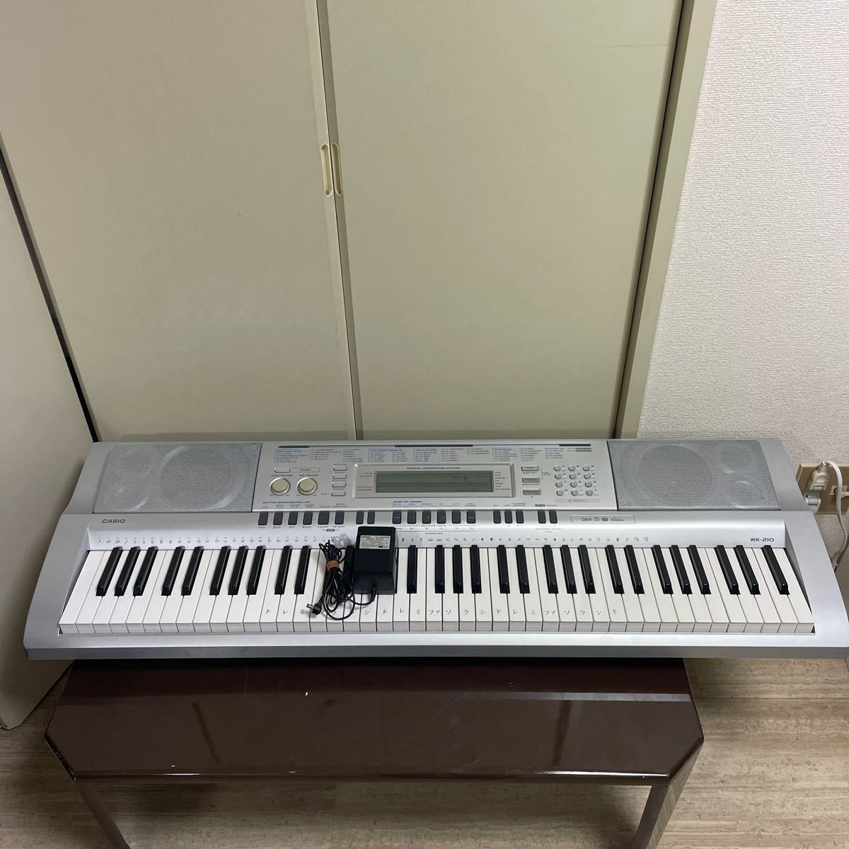 カシオ CASIO 電子キーボード WK-210 ピアノ_画像1