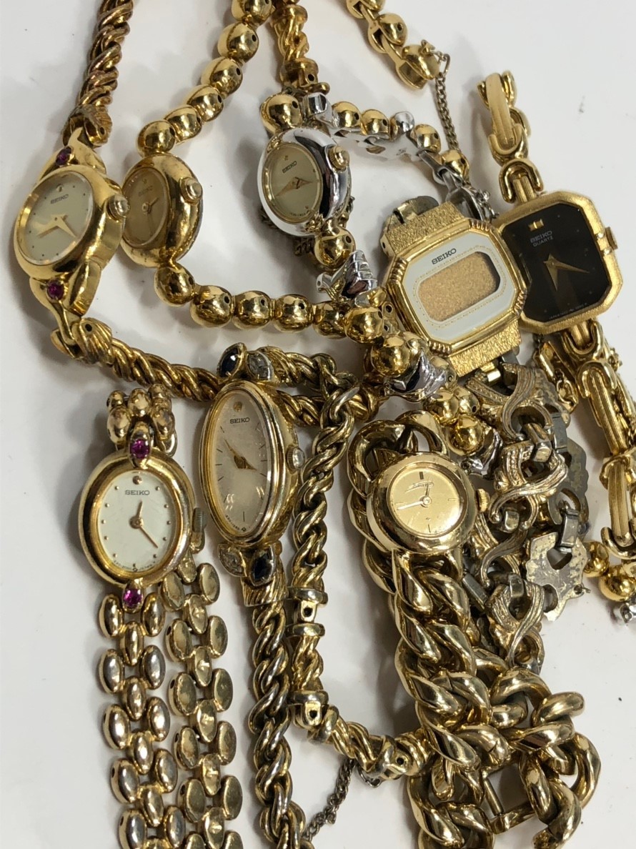     原文:ジャンク♪100点♪SEIKO♪セイコー♪CITIZE♪シチズン♪時計♪まとめ売り♪レディース♪大量まとめ♪セット♪稼働品あり♪100円スタート
