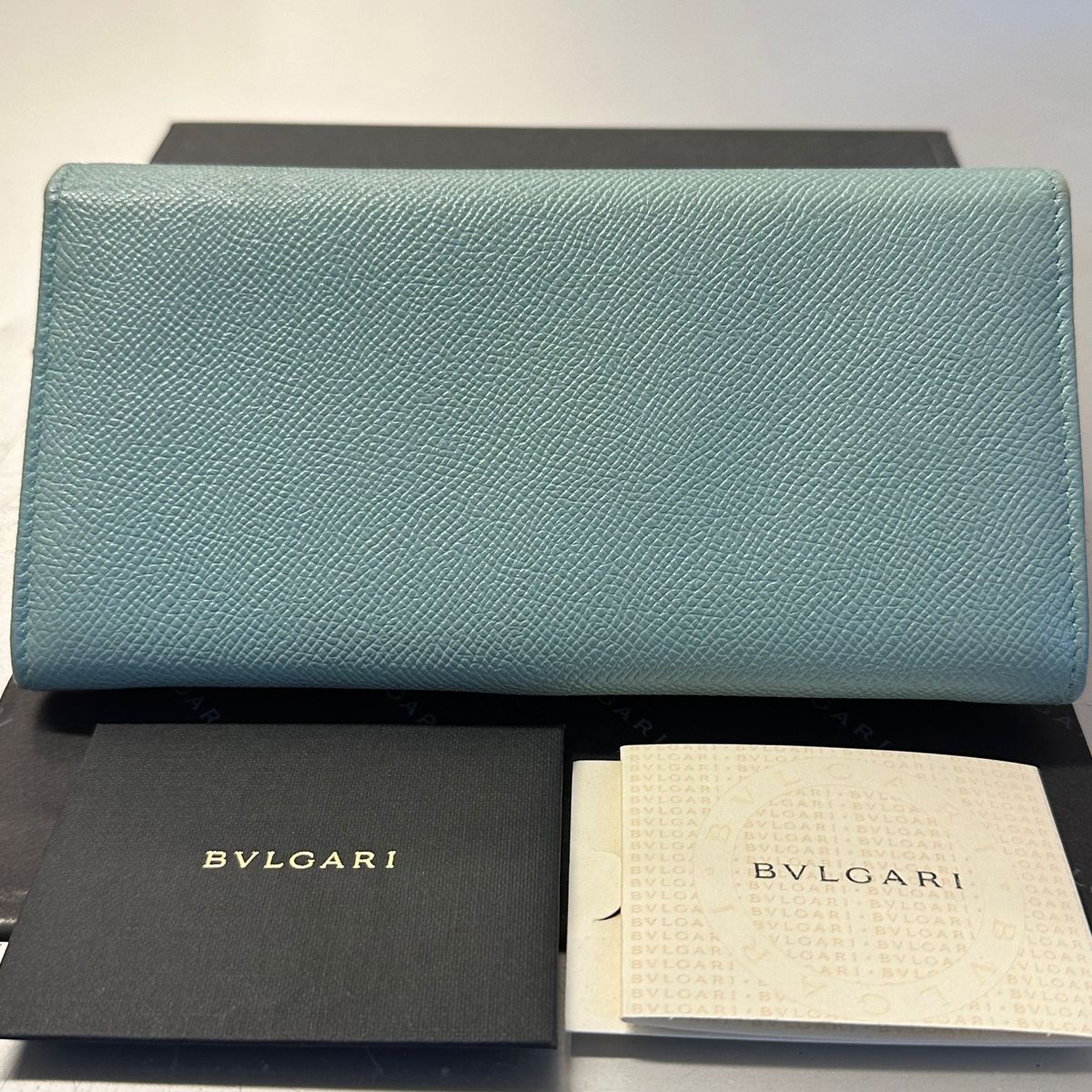 新品同様！ ブルガリ BVLGARI 財布　長財布 ロゴクリップ