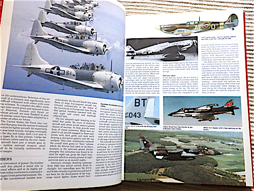 洋書★MILITARY AIRCRAFT MARKINGS & PROFILES★軍用機エアークラフトイラスト集★大判ハードカバー 英国ロンドン★1990_画像5