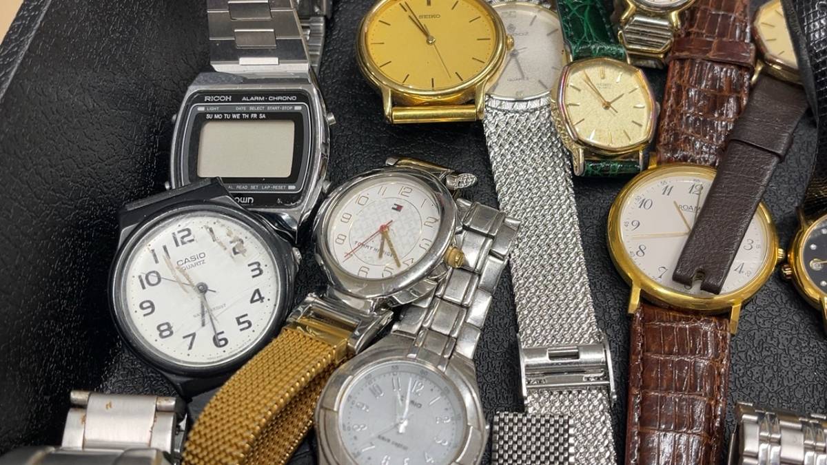 腕時計 懐中時計 大量おまとめ出品 60点以上 SEIKO RADO ジバンシー CASIO ヴィクトリノックス 等 1円出品_画像8