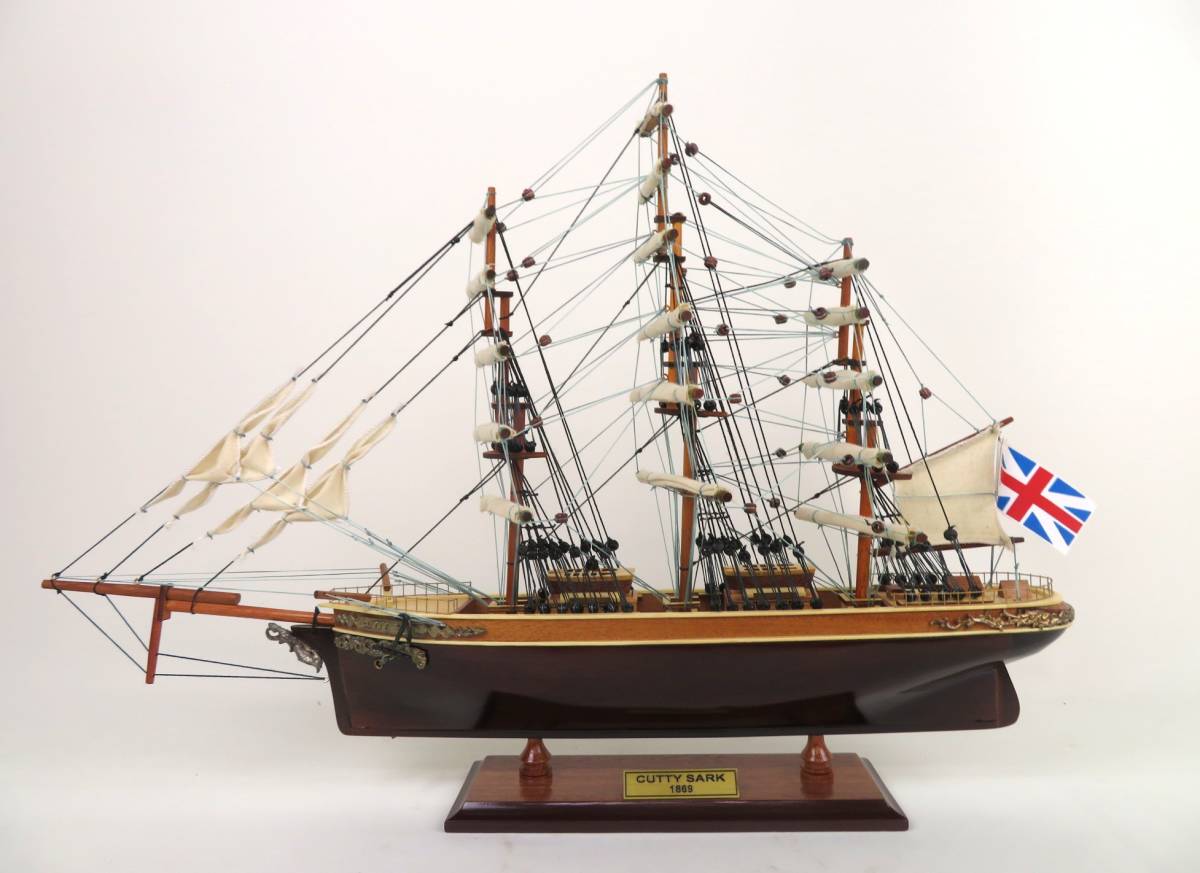 帆船模型 完成品 木製 Cutty Sark カティーサーク モデルシップ 全長 58cm T014 インテリア イギリス 船 置物