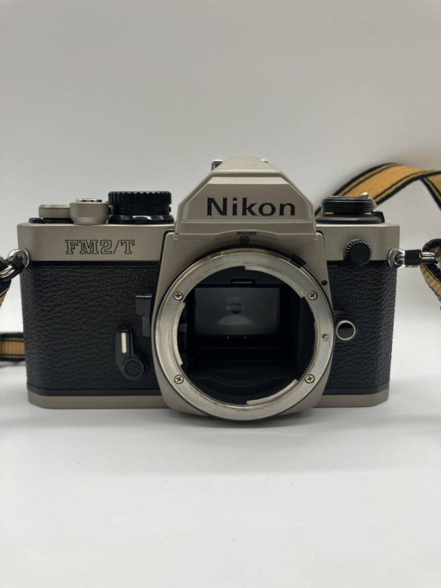 1000円スタート Nikon ニコン FM2/T 　 チタン / NIKKOR 35㎜ 1:2.8 レンズ 付き 美品 希少 カメラ 一眼レフ_画像5