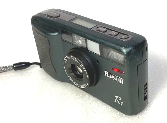 ★安心の動作確認済・かなり綺麗★Ricoh R1 リコーコンパクトフィルムカメラ ストラップ付 液晶表示も確認済 動作確認済_画像5