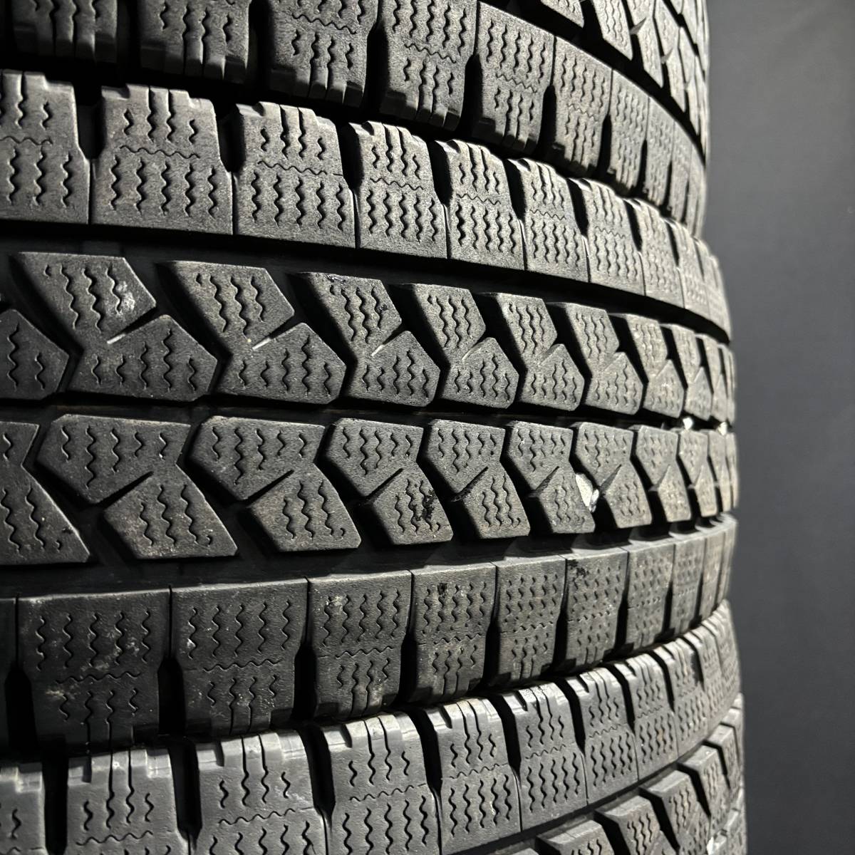 送料無料 バリ山★2021年製 205/80R17.5 120/118L ブリヂストン W979 6本セット スタッドレス エルフ　キャンター　ダイナ 2_画像3