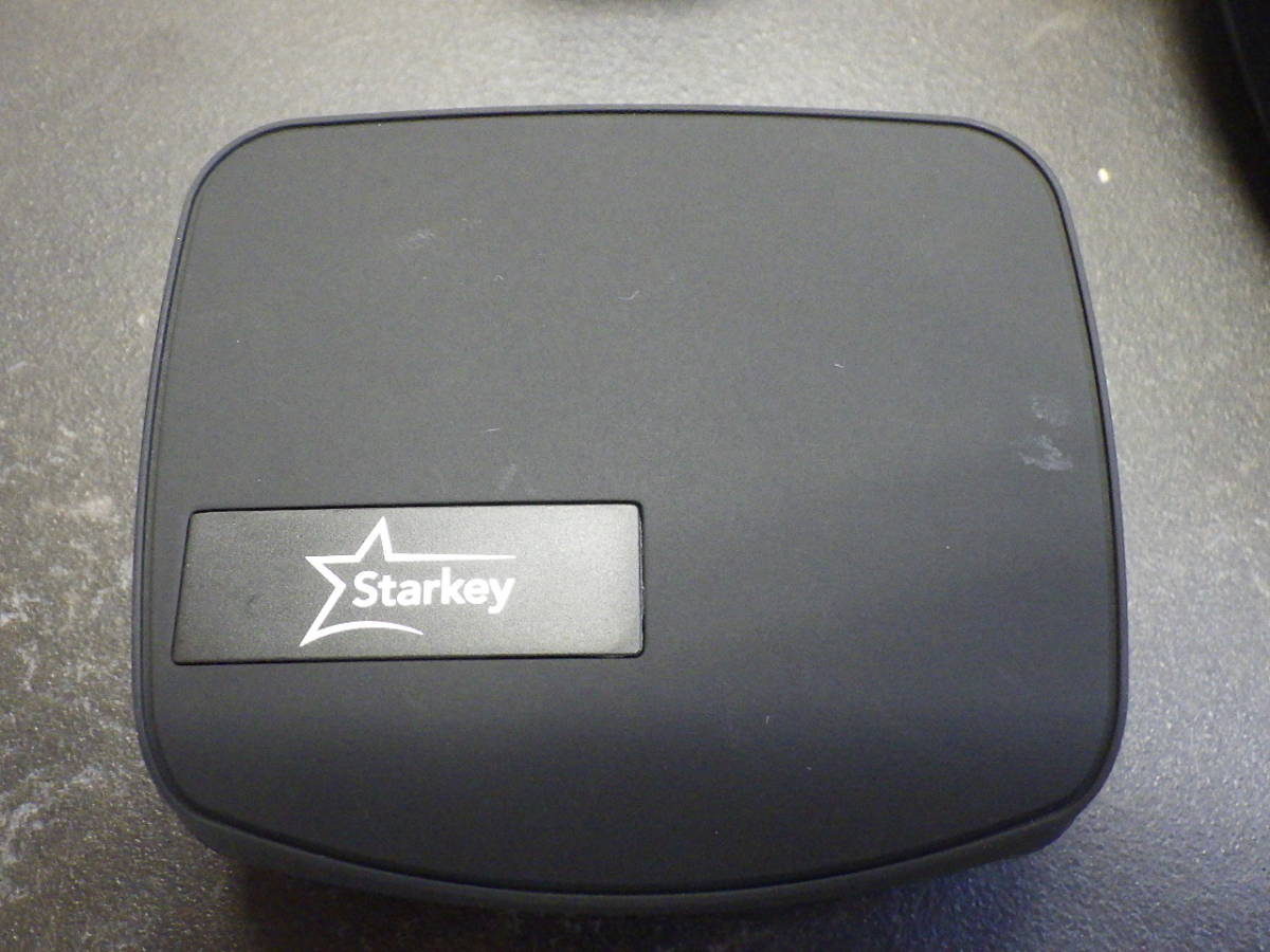 中古美品 補聴器 StarKey Evolv AI ITC R 1000 スターキー 耳あな型用 充電式 集音器 高音質 両耳_画像3