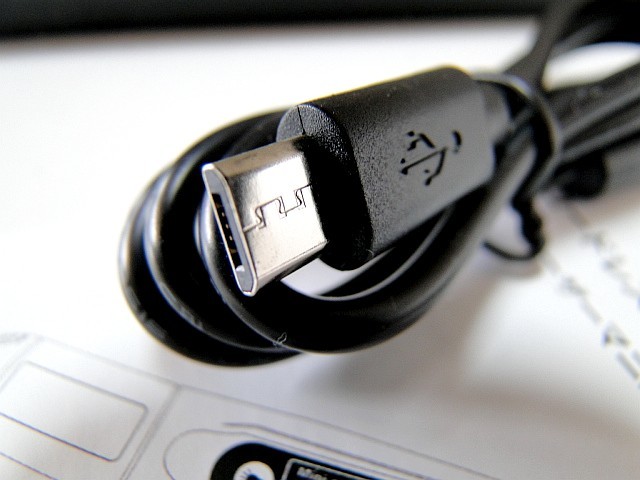 【中古】「2NFL」ミニルーター／5段階変速・USB充電式【レターパックプラス520円】_画像7