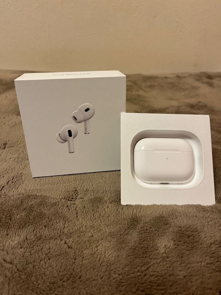 AirPods Pro（第2世代） USB Type-C 美品 レシート付き｜Yahoo!フリマ