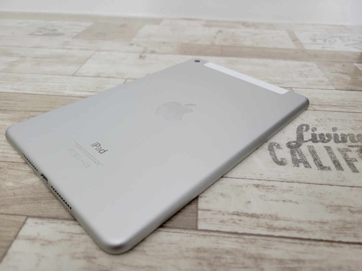 AU SIMフリー iPad mini 4 Wi-Fi+Cellular 16GB MK702J/A シルバー　第４世代_画像4