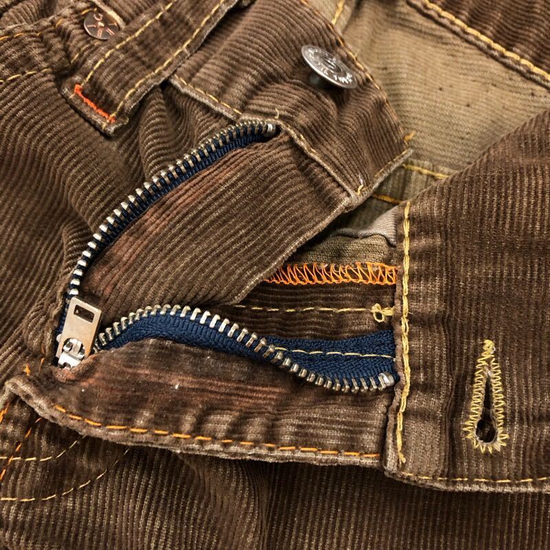 EL366】USA製 TRUE RELIGION W31 L33 コーデュロイパンツ EL366】USA製 TRUE RELIGION W31 L33 コーデュロイパンツ