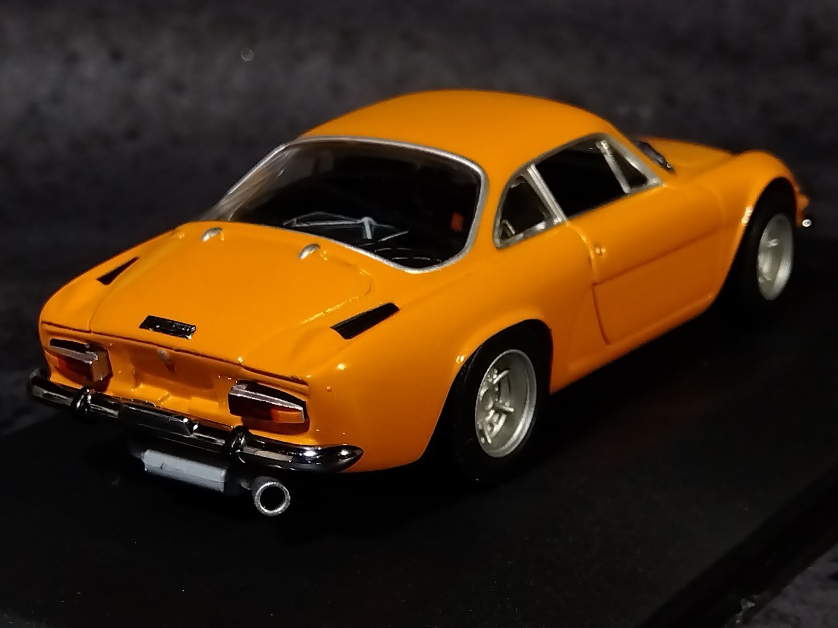 ミニチャンプス 1/43 アルピーヌ A110 (限定1728台)_画像2