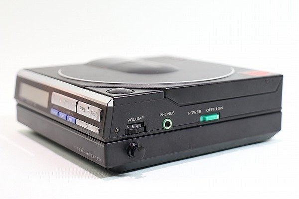 【質Banana】希少☆動作品 SONY/ソニー Discman D-50MkⅡ コンパクトディスクプレーヤー 再生確認済み 箱付き 現品限り♪_画像5