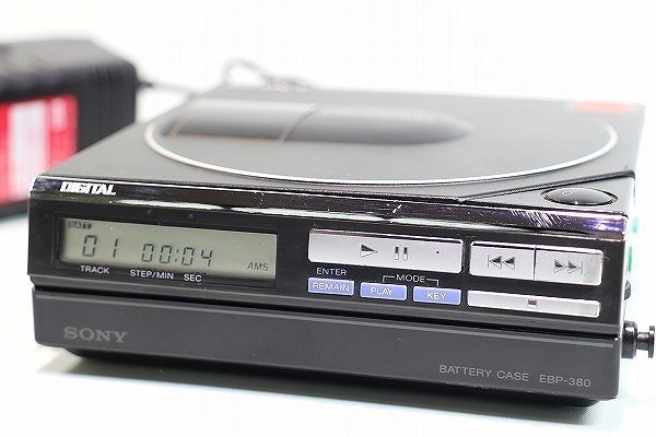 【質Banana】希少☆動作品 SONY/ソニー Discman D-50MkⅡ コンパクトディスクプレーヤー 再生確認済み 箱付き 現品限り♪_画像3