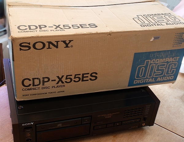 SONY CDP-X55ES 良音質　元箱あり　美品_画像7