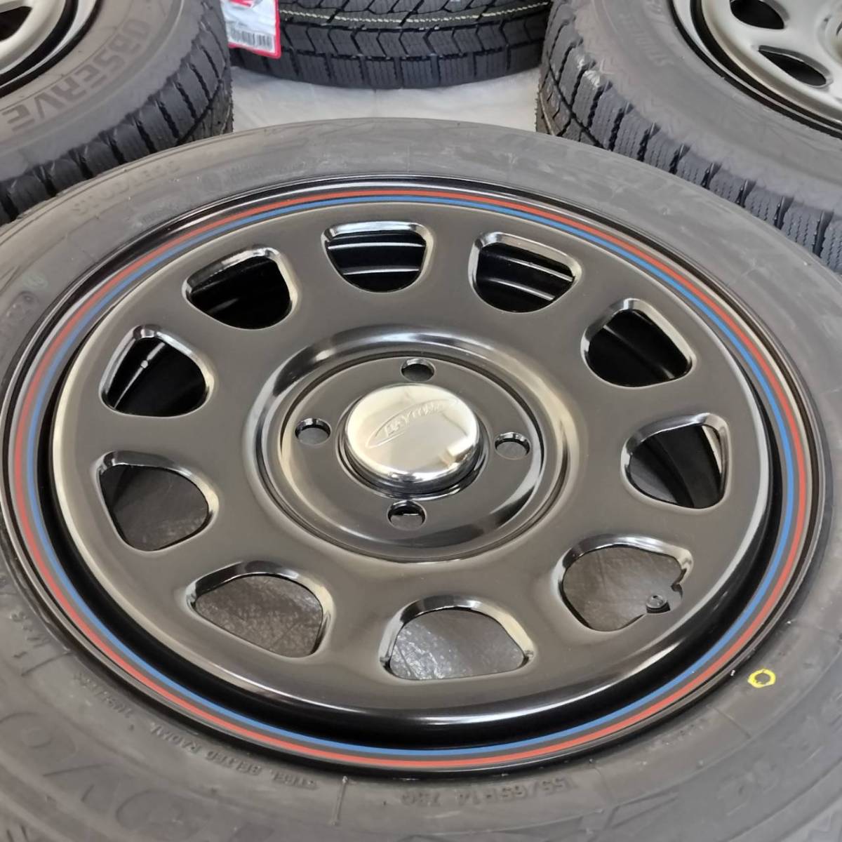 新品 デイトナ 14-5.0J＋42 4-100 ブラック スタッドレス付4本SET 155/65R14 2023年製 トーヨーGIZ2 軽自動車用 (W2119-3)_画像4