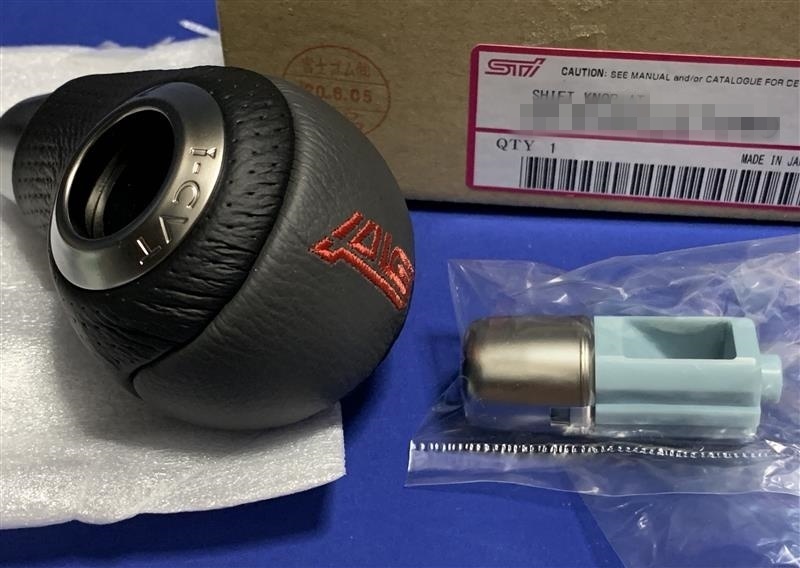 ■新品■スバル純正 ステラ STI R1 R2 シフトノブ　STIロゴ入り 黒革 AT用　RJ1 RJ2 RC1 RC2 RN1 RN2_画像1