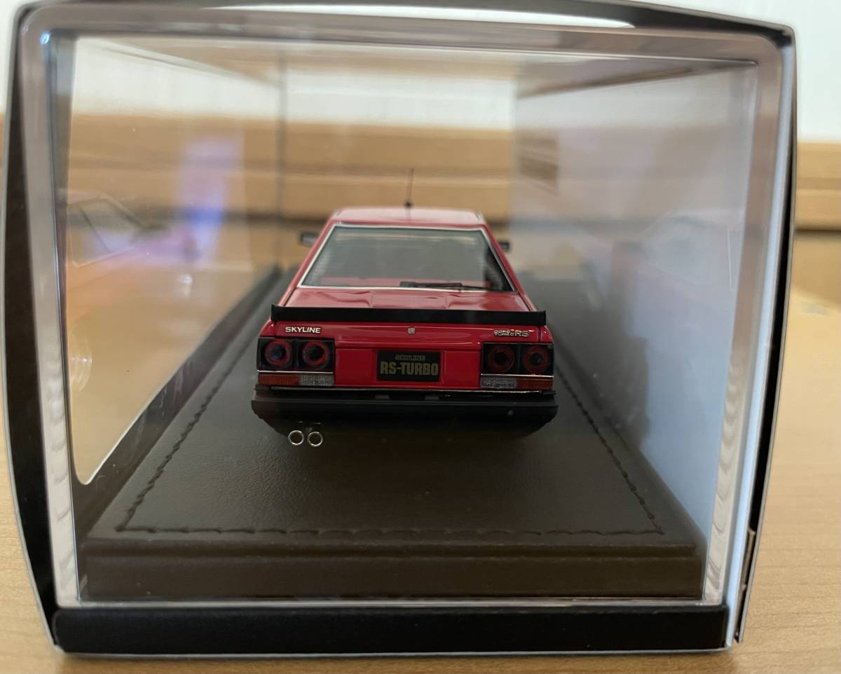 IGモデル　IG2623 1/43 スカイライン2000 RS-Turbo（R30）レッド／ブラック　エンジンフィギュア付き　Webにて70台限定_画像5