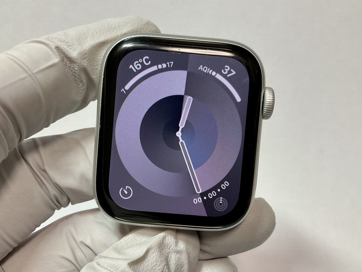 Apple Watch SE 第一世代 GPSモデル 44mm シルバーアルミニウムケース