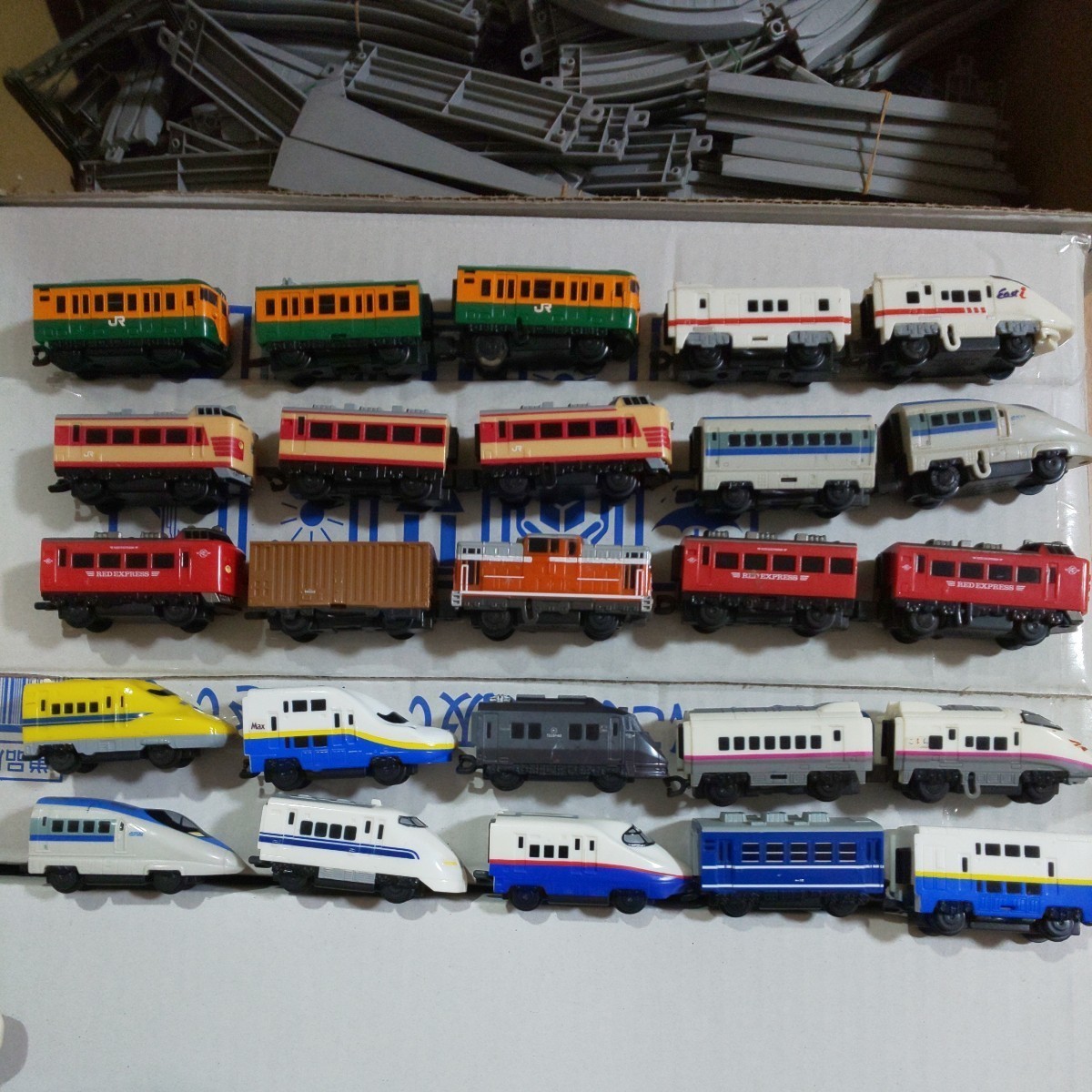  Plarail совместно машина направляющие Takara TOMY Tommy Tomica Shinkansen бесплатная доставка анонимность рассылка 