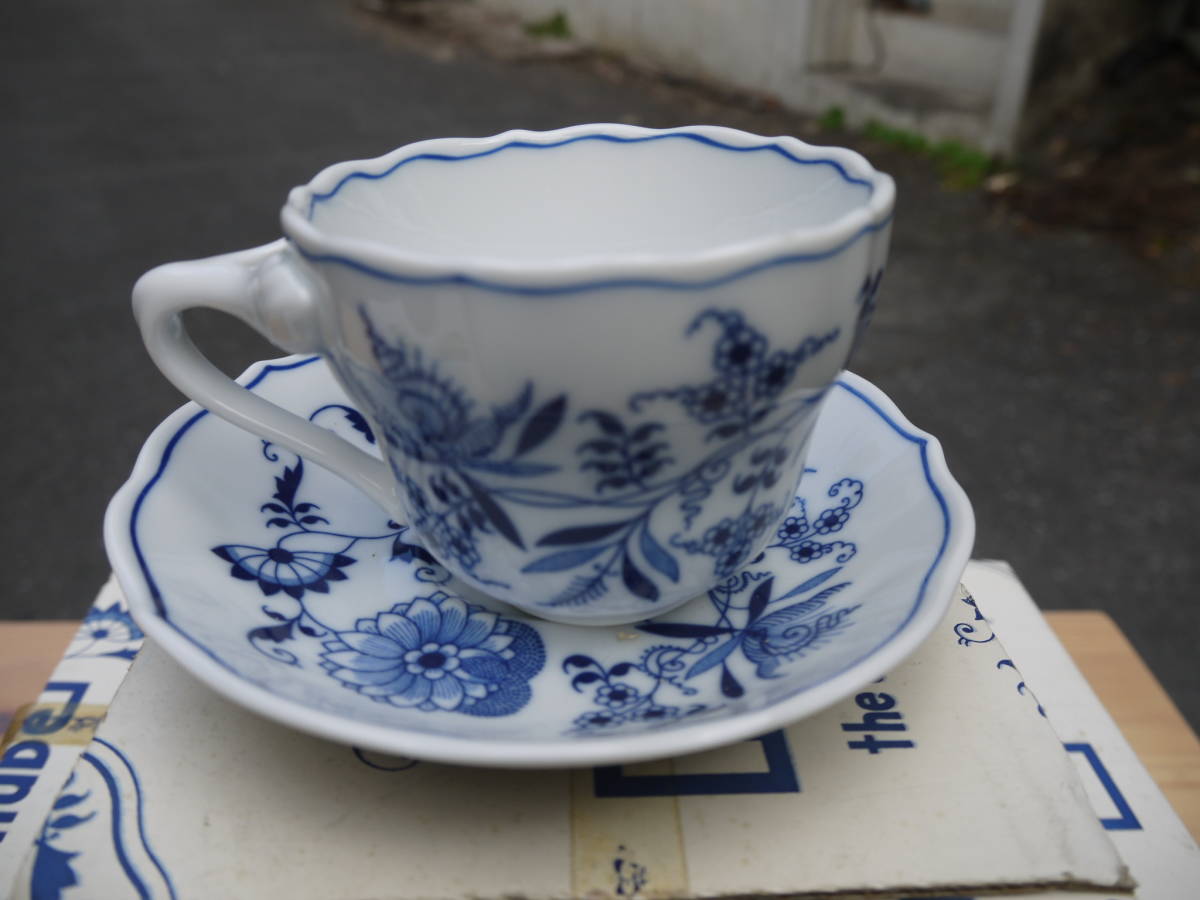 【HD31130】ブルーダニューブ Blue Danude ティーセット 5客セット カップ＆ソーサー コーヒーカップ 中古未使用_画像2
